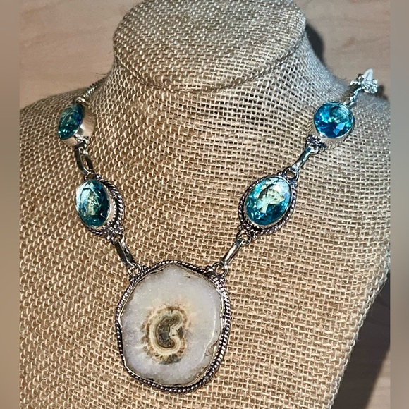 Solar Quartz Statement Necklace 15” - 17” - Picture 10 of 13